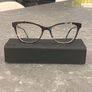 Brand New Never Worn Vera Wang Cat Eyeglasses